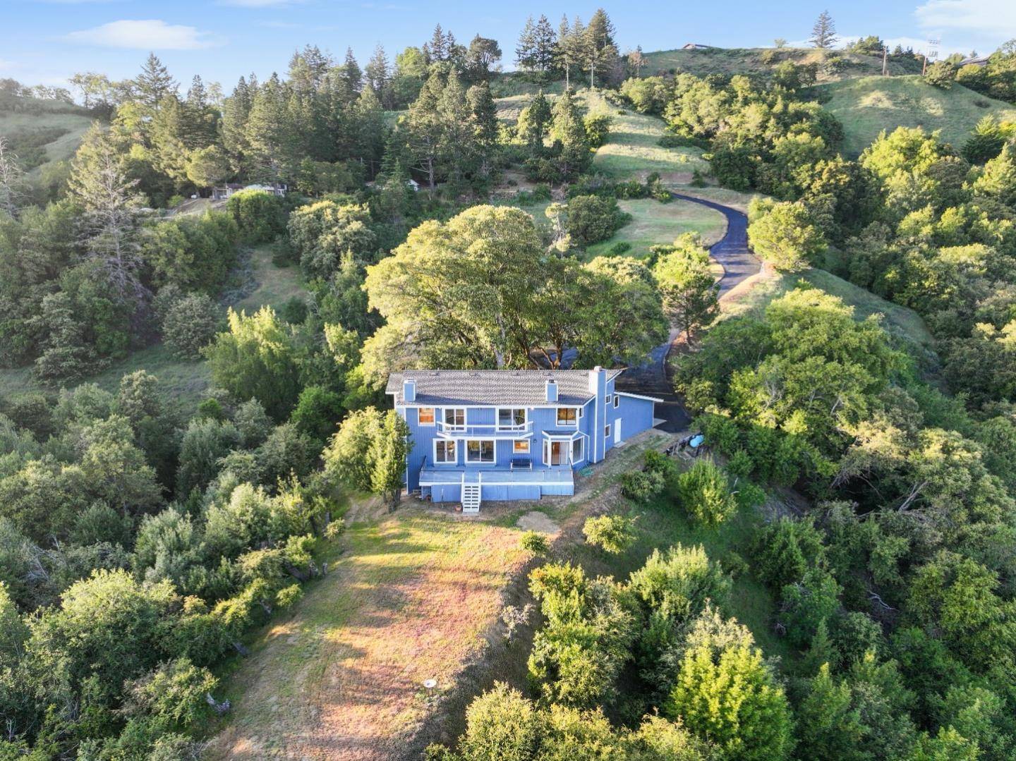 Los Gatos, CA 95033,21006 Bear Creek RD