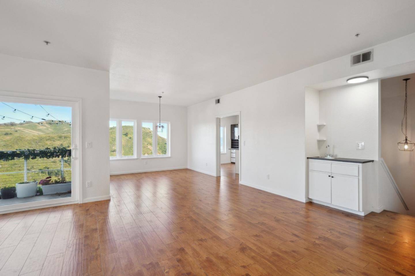 Daly City, CA 94014,671 Pointe Pacific 1