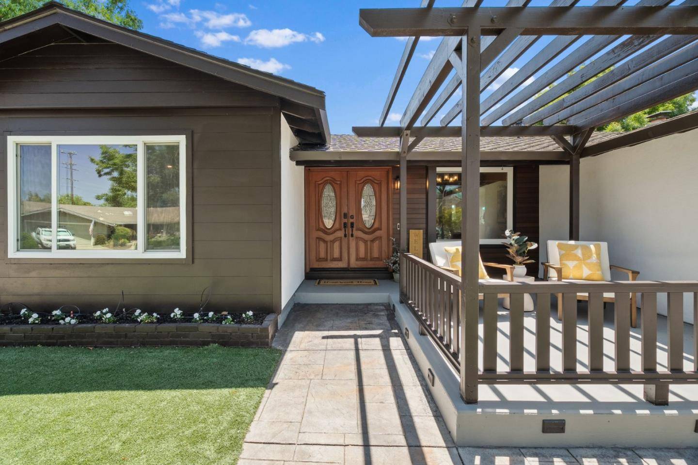 San Jose, CA 95118,4975 Howes LN