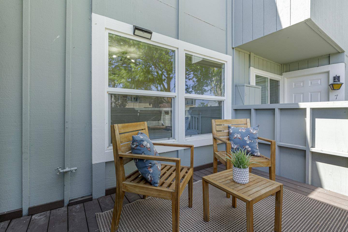 Foster City, CA 94404,758 Pinta LN