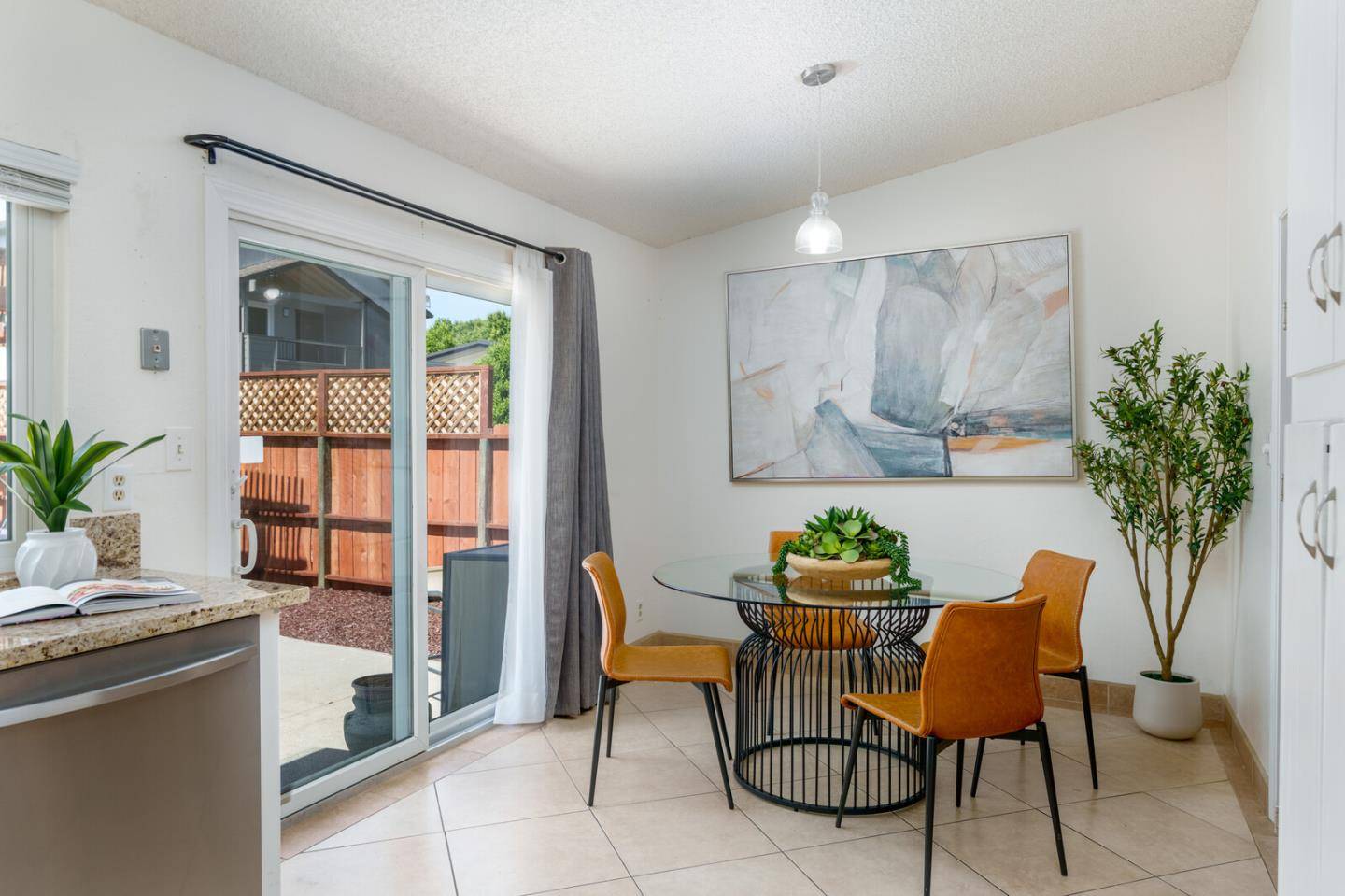 San Jose, CA 95136,339 Viewpark CIR