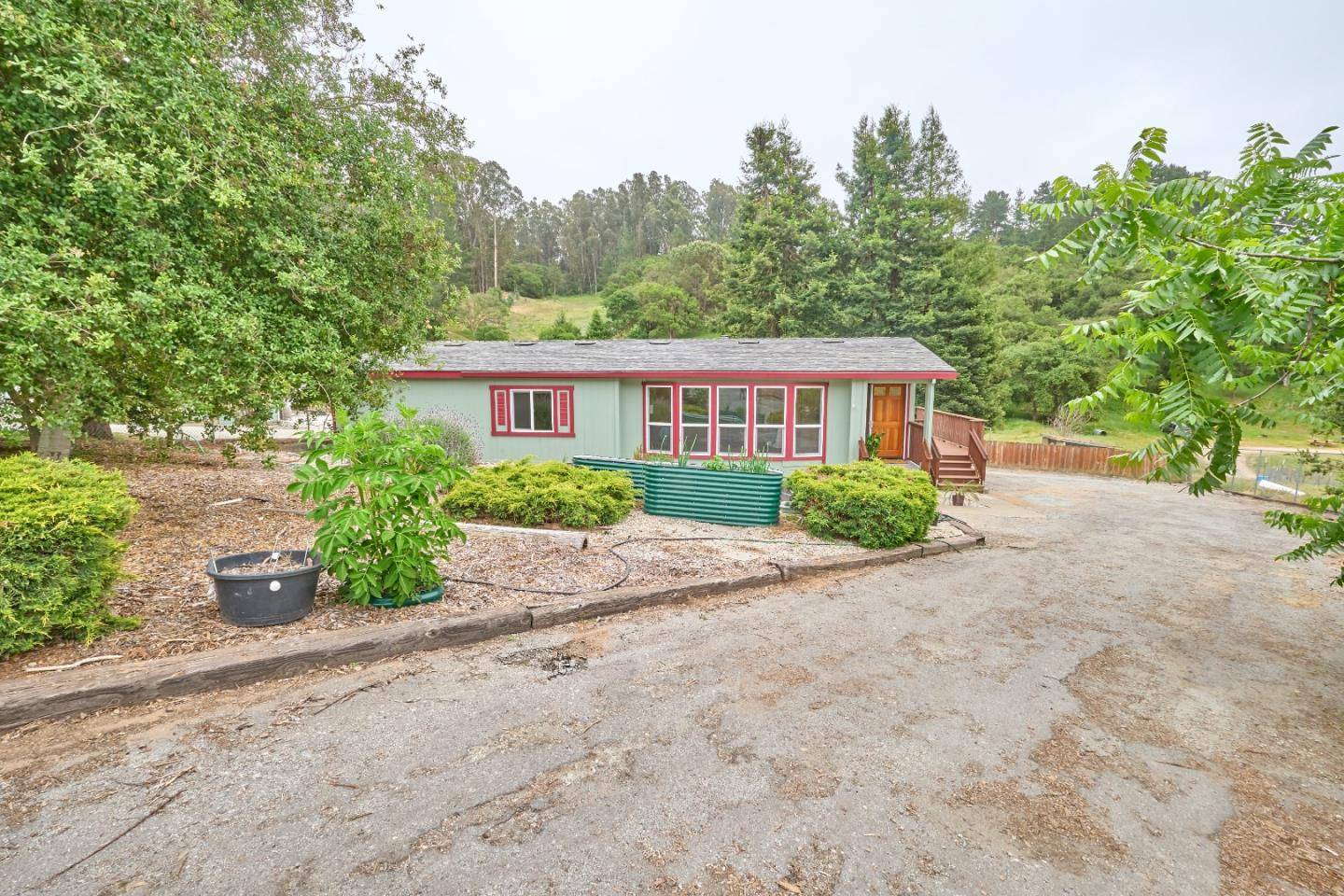 Aromas, CA 95004,333 Seely AVE