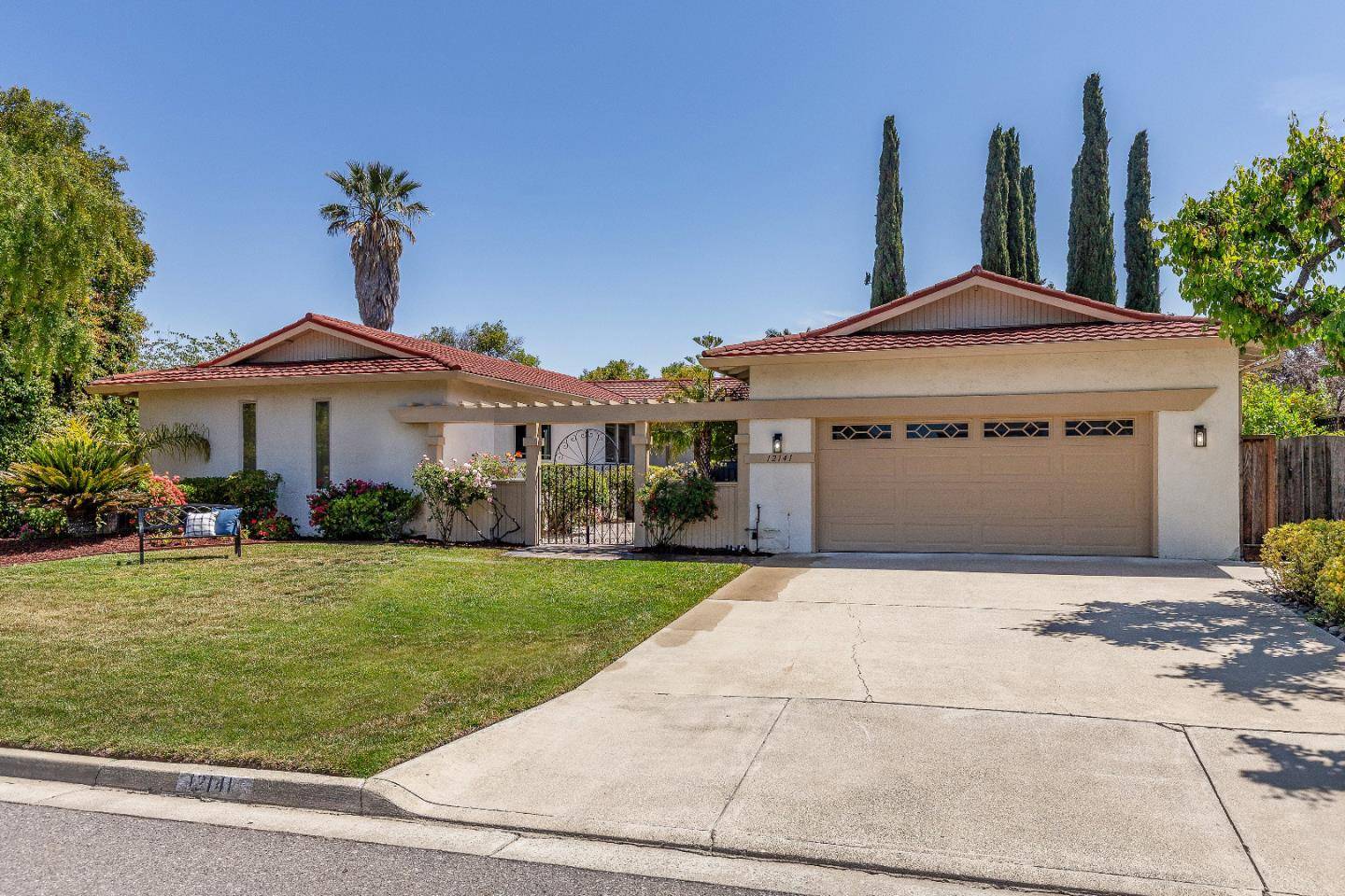 Saratoga, CA 95070,12141 MARILLA DR