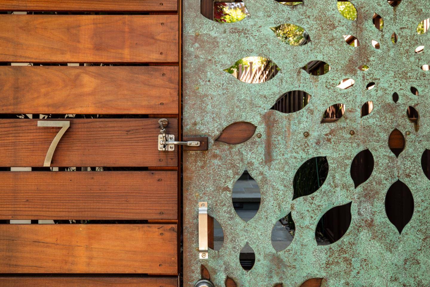 San Carlos, CA 94070,7 Phillip LN