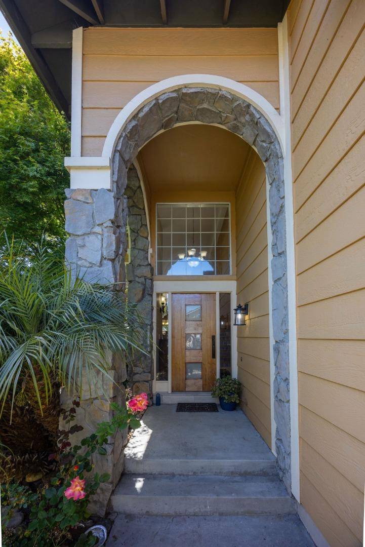 El Granada, CA 94018,123 Presidio AVE