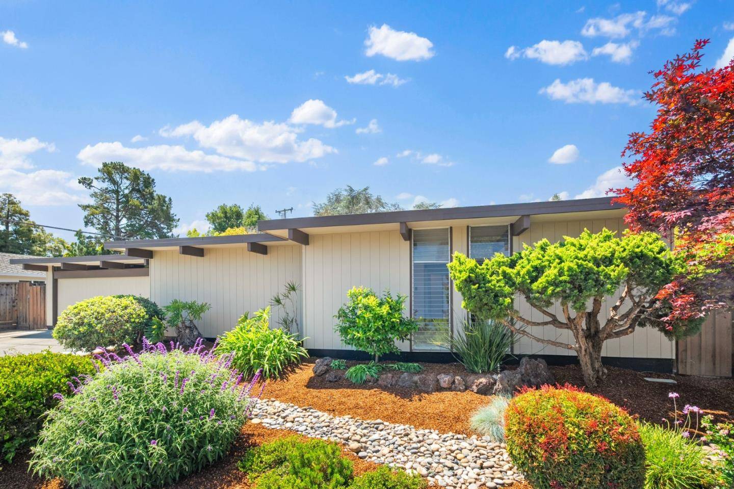 Sunnyvale, CA 94087,802 Allison WAY