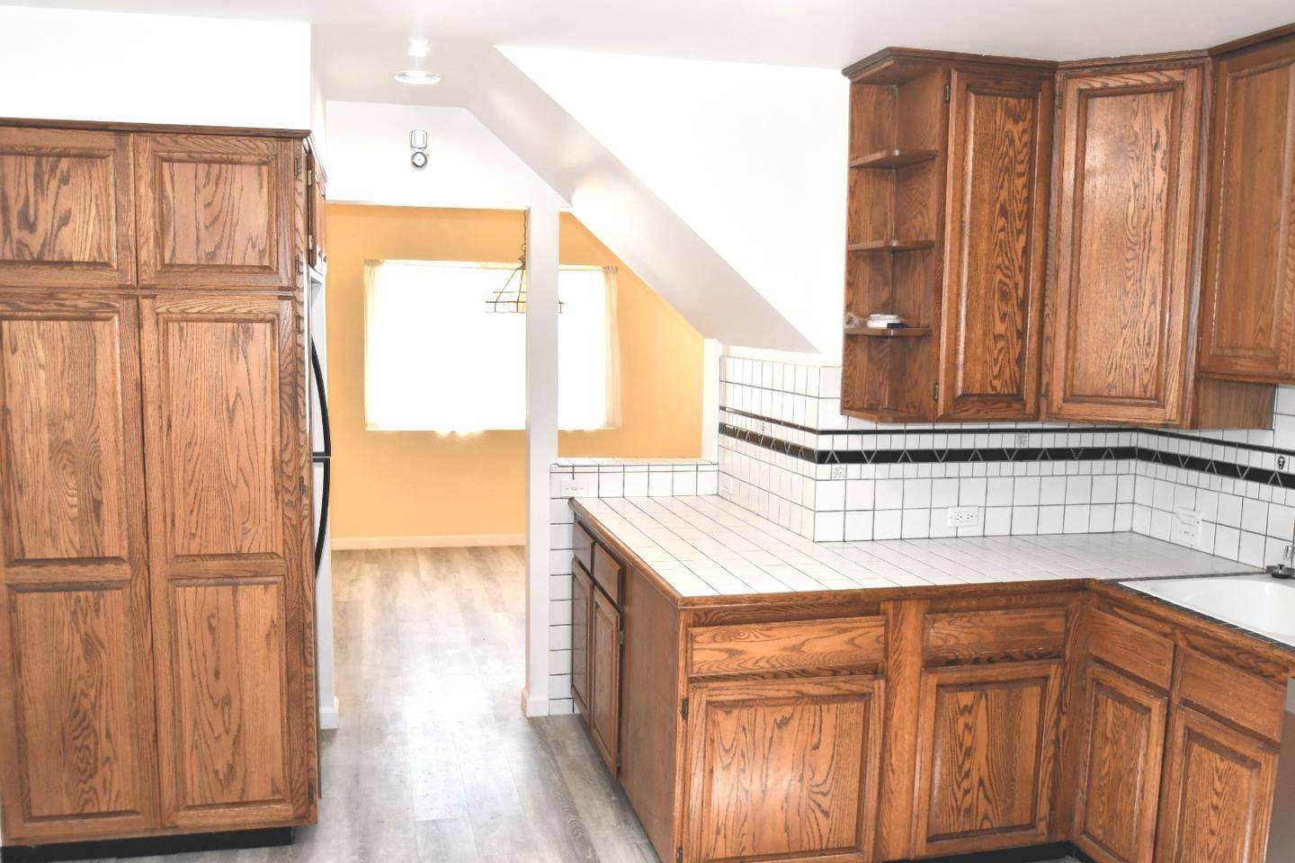 Pacifica, CA 94044,459 Heathcliff DR