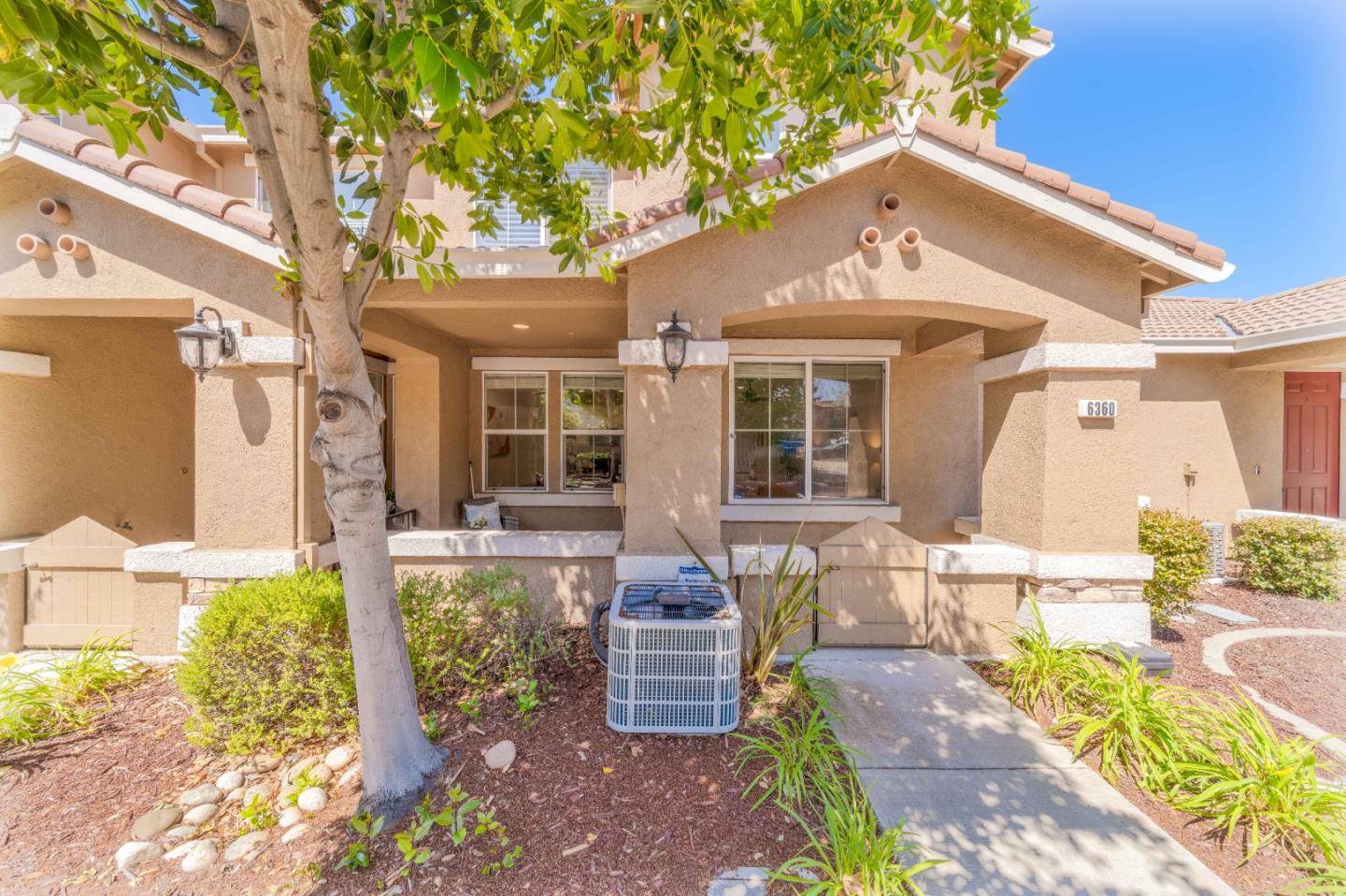 Livermore, CA 94551,6360 Forget Me Not