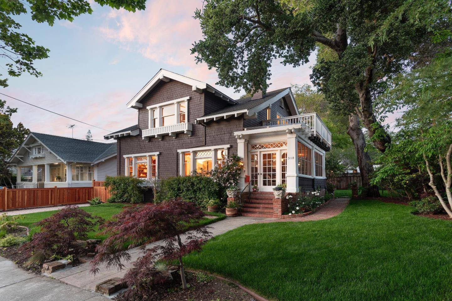 Burlingame, CA 94010,310 Chapin LN