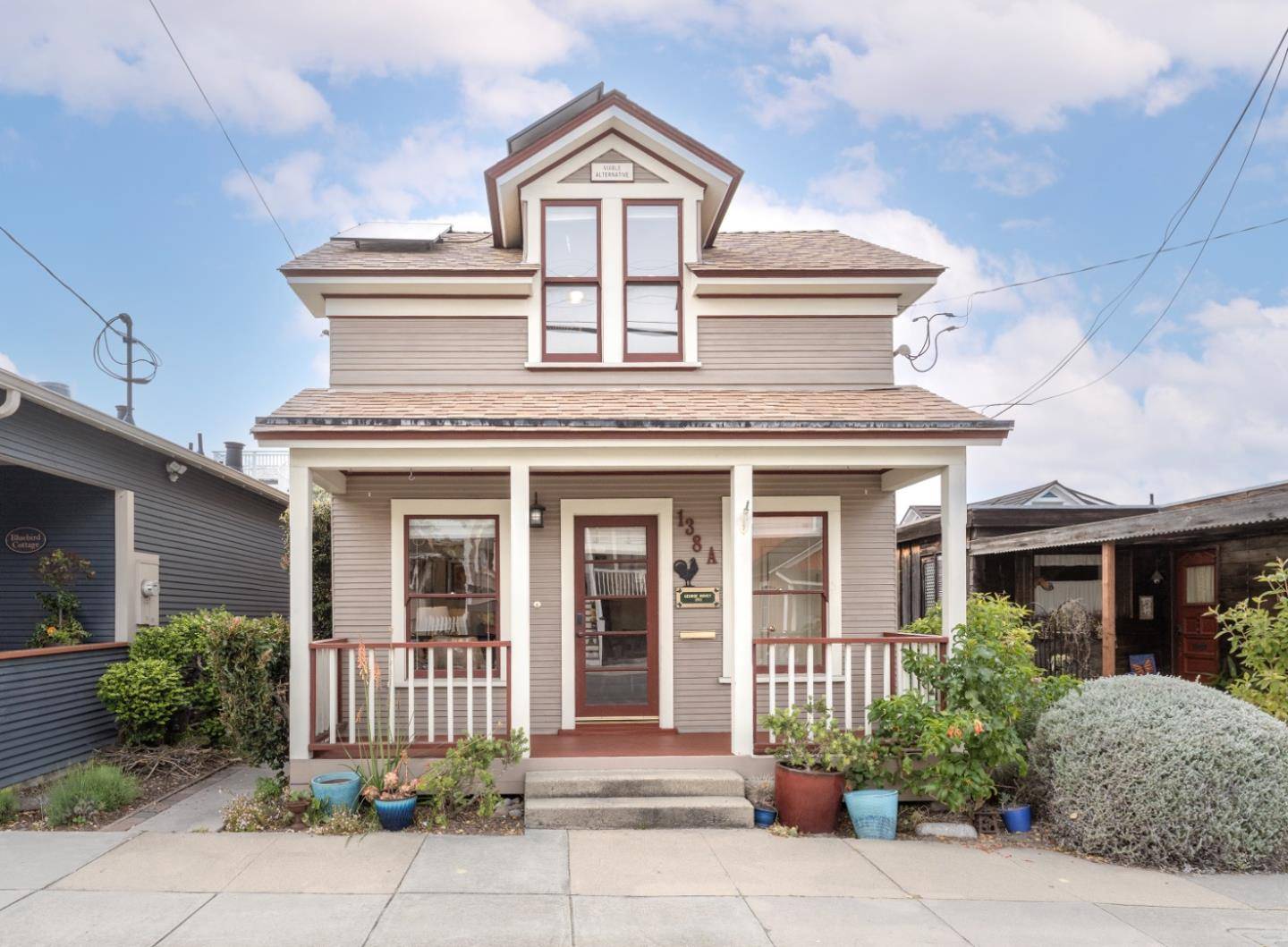 Pacific Grove, CA 93950,138 17th ST A  B
