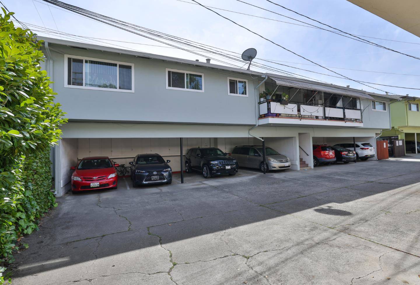 Mountain View, CA 94040,1830 Ednamary WAY