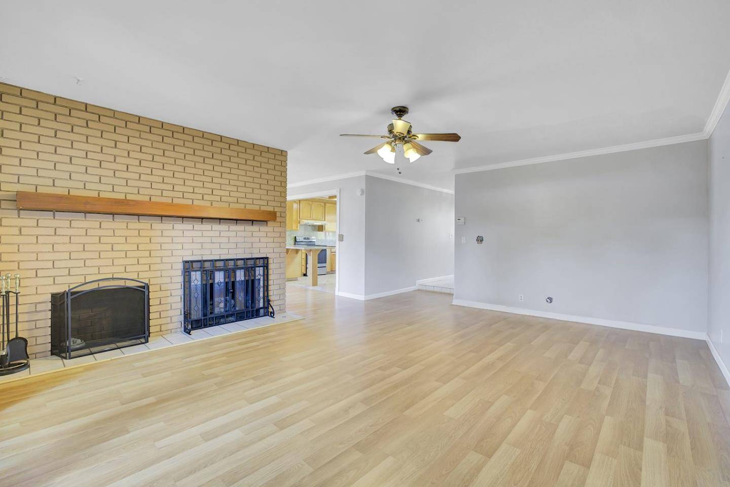 San Jose, CA 95129,1005 Tulipan DR