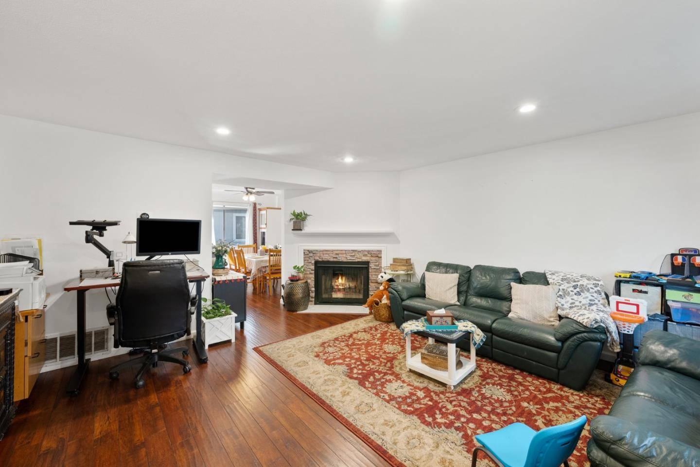 Campbell, CA 95008,126 Monte Villa CT