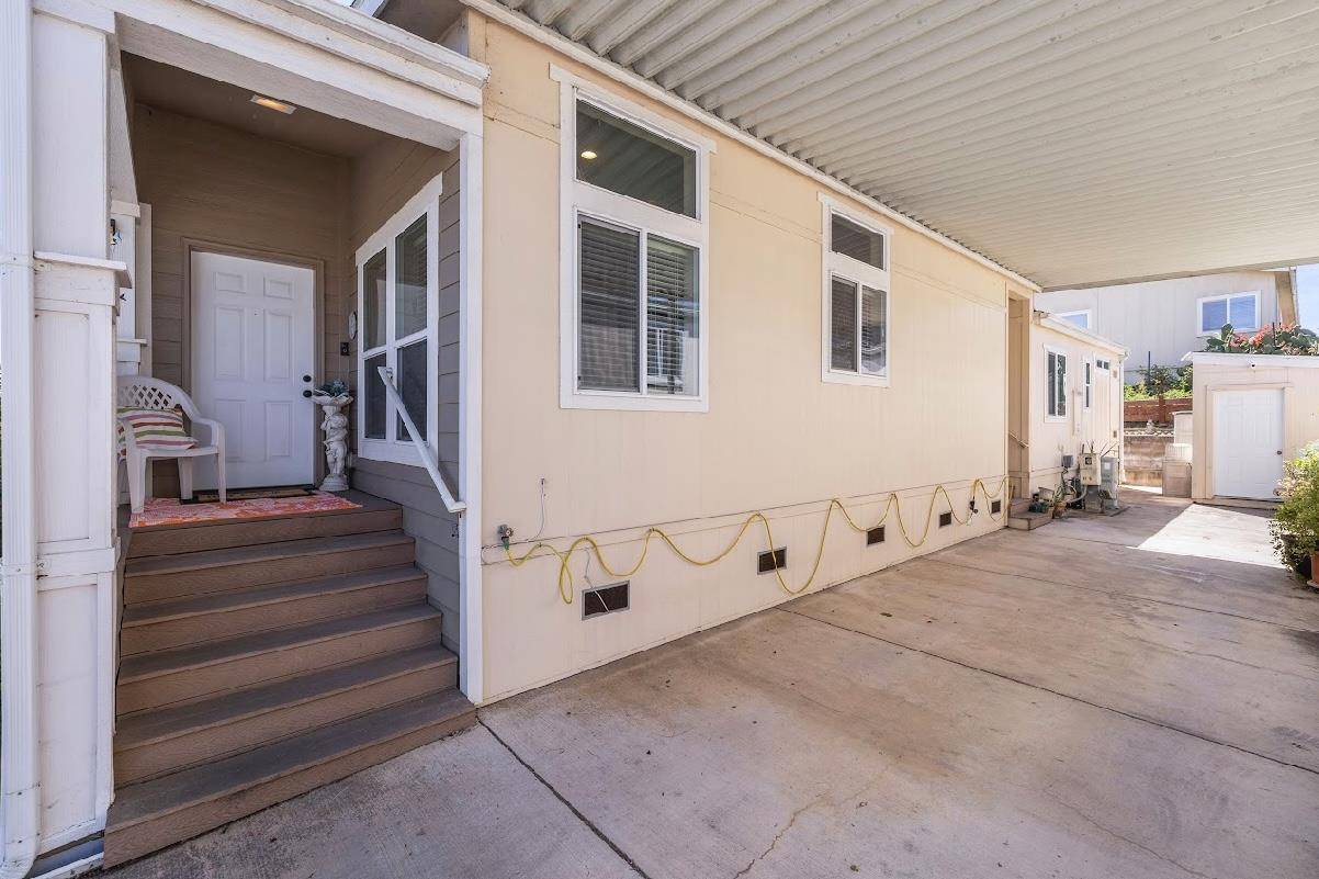 Watsonville, CA 95076,144 Holm RD 85