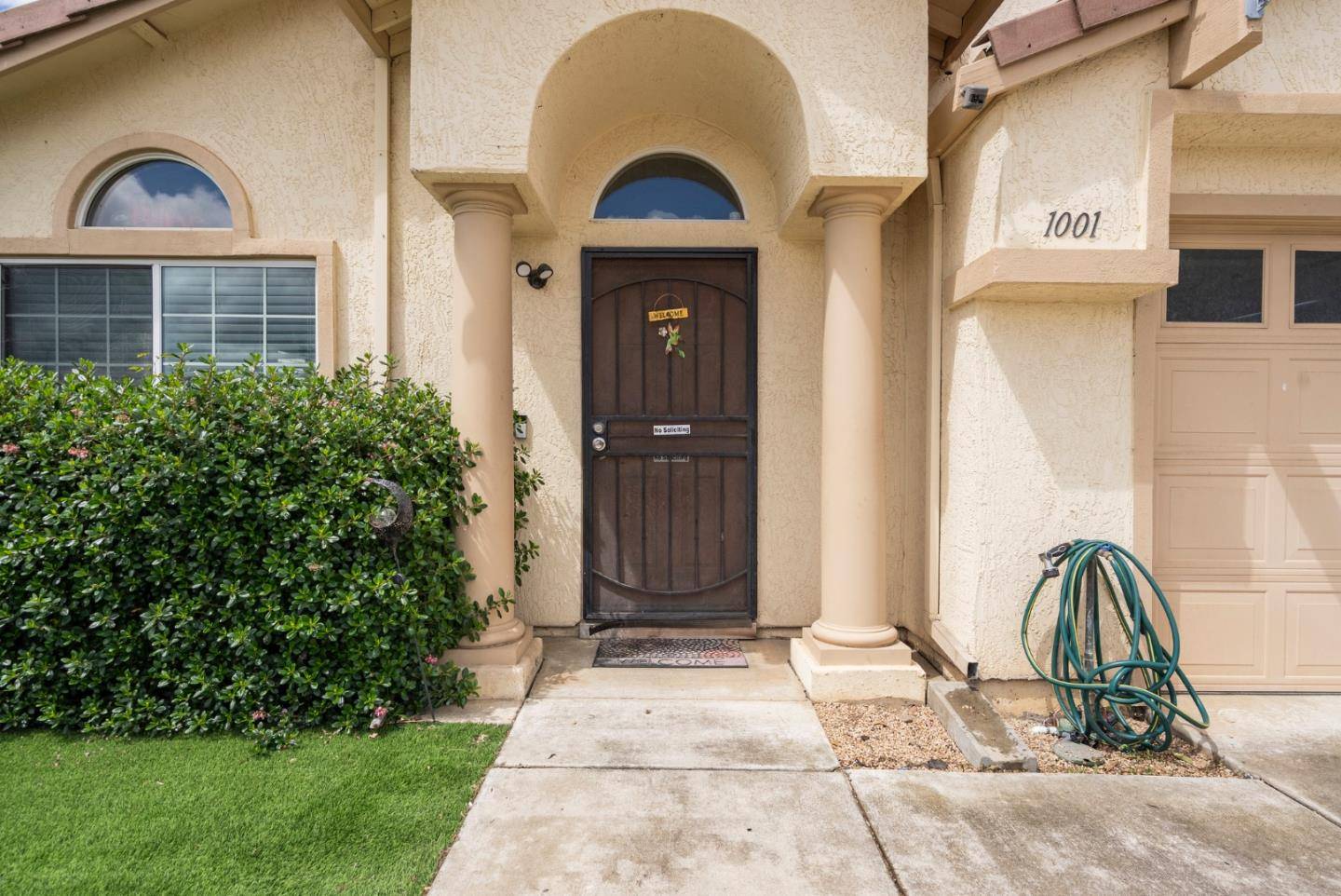 Salinas, CA 93905,1001 Eagle DR