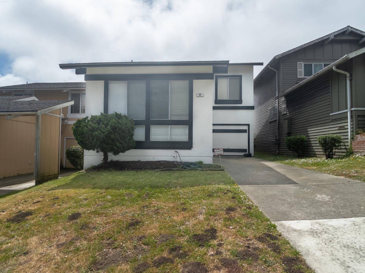 Daly City, CA 94015,55 Wembley DR