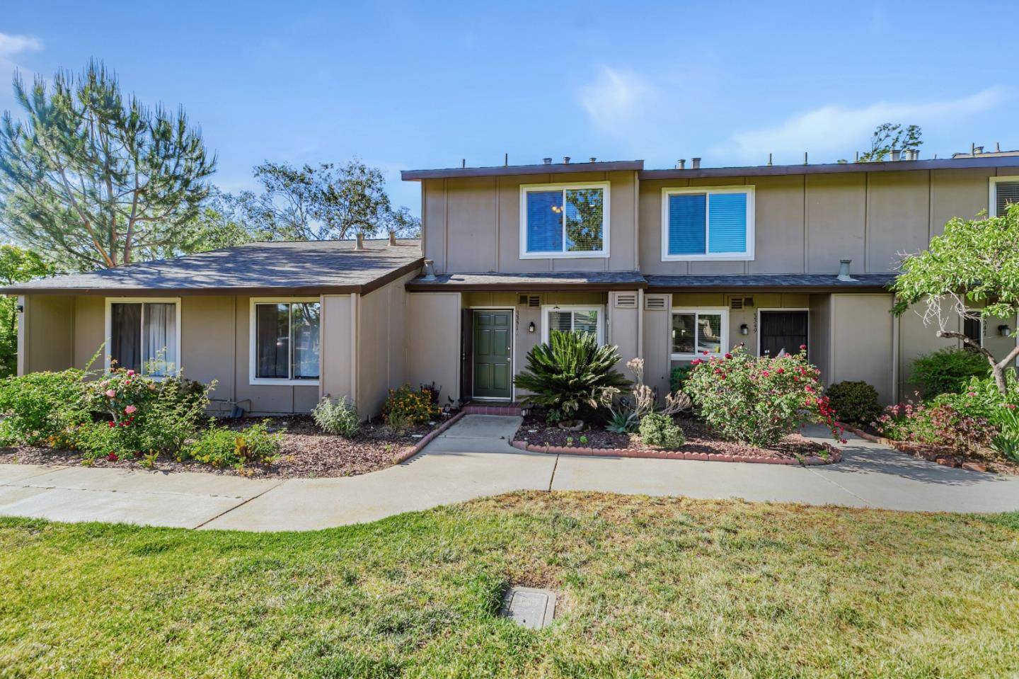 San Jose, CA 95121,3351 Methilhaven CT
