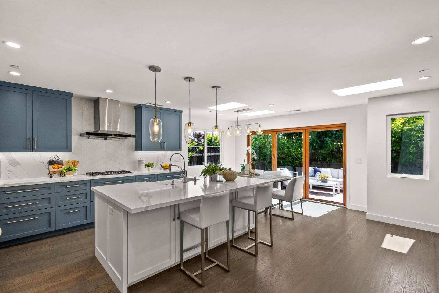 Sunnyvale, CA 94085,362 Stowell AVE