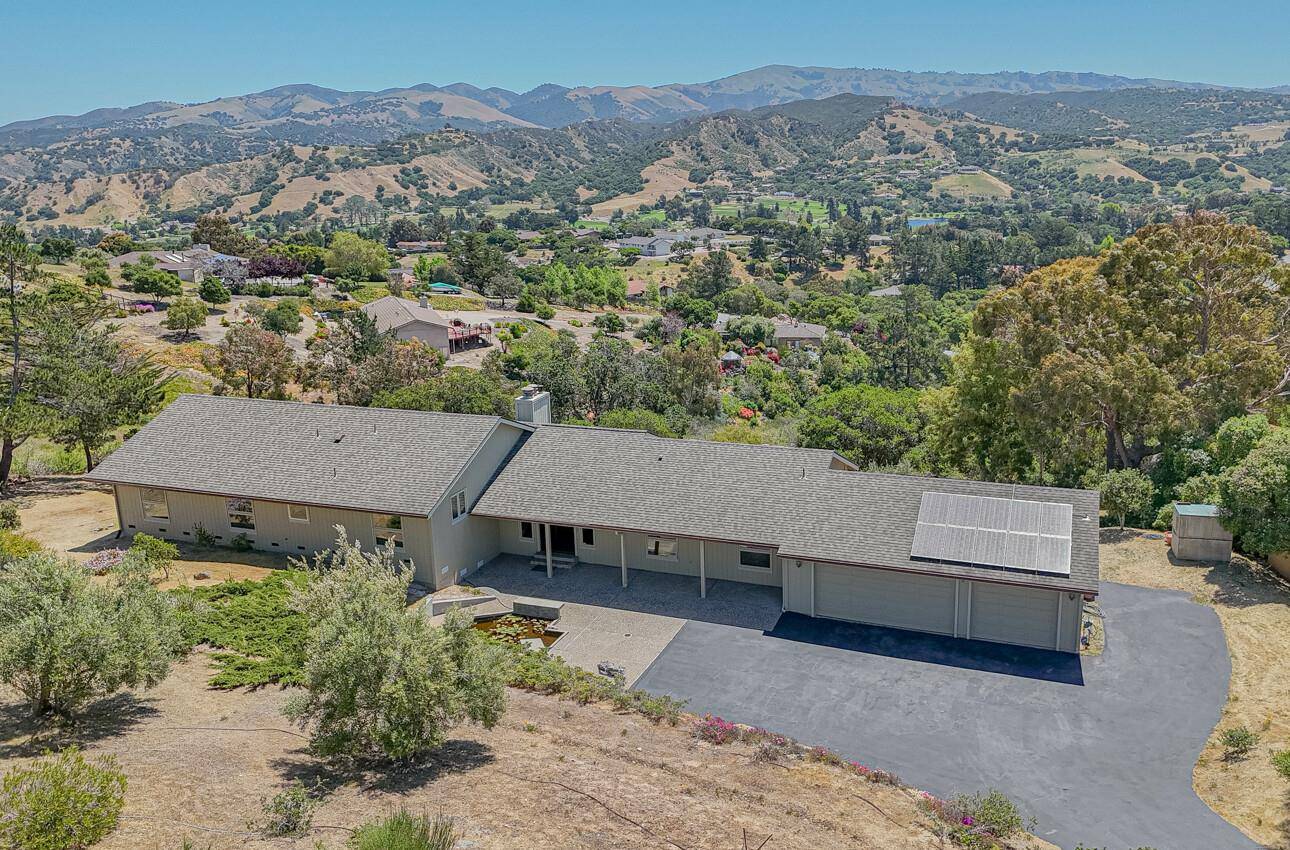 Salinas, CA 93908,24935 Corte Poco