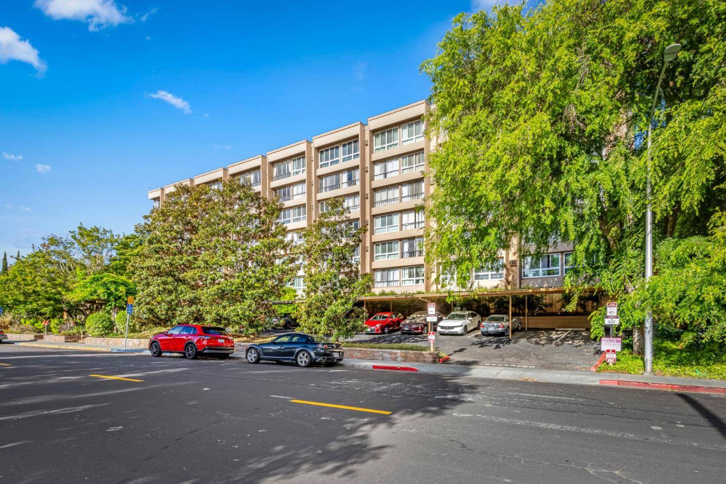 Santa Clara, CA 95050,1700 Civic Center DR 404