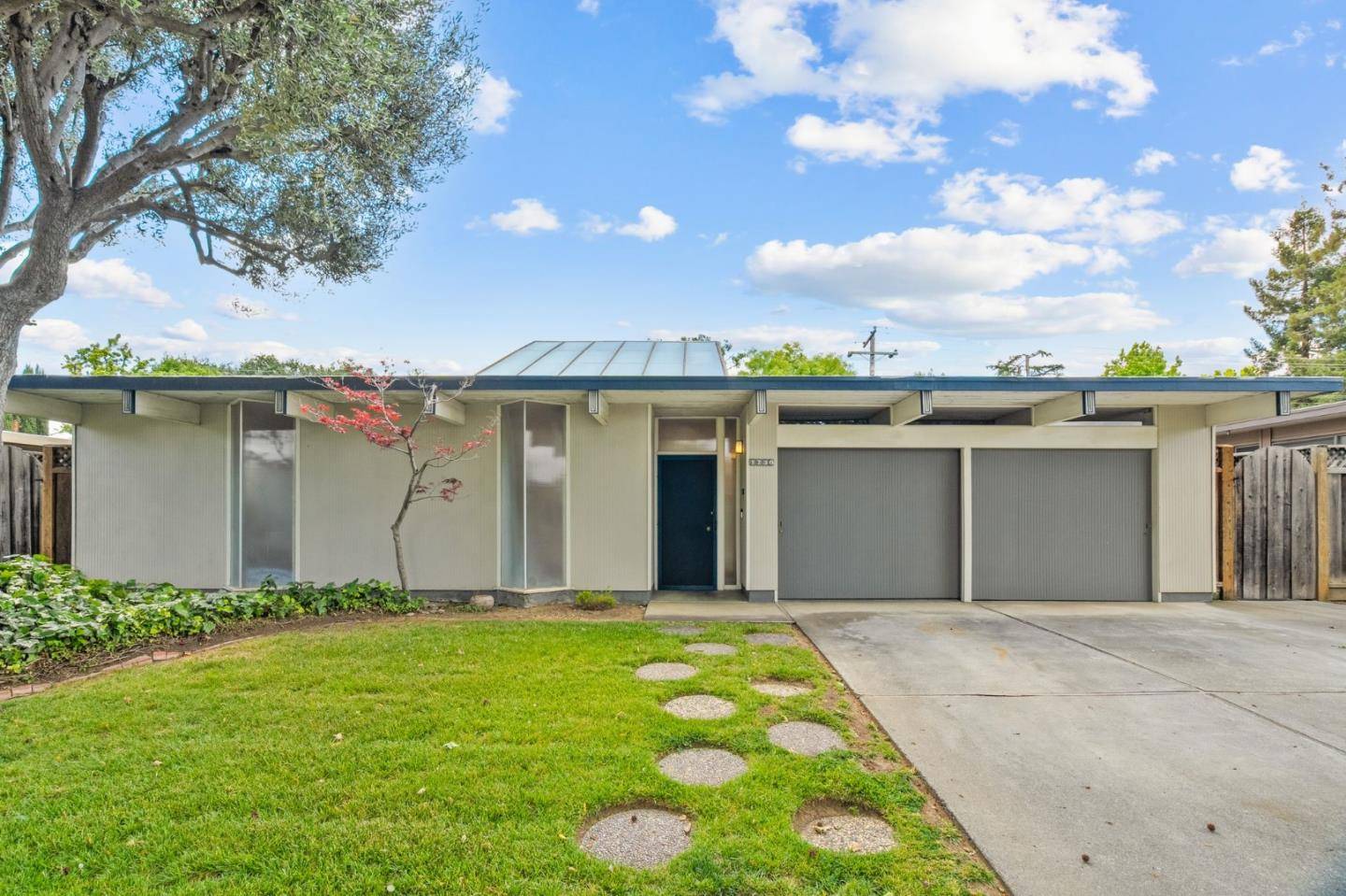 San Jose, CA 95124,1736 Frobisher WAY