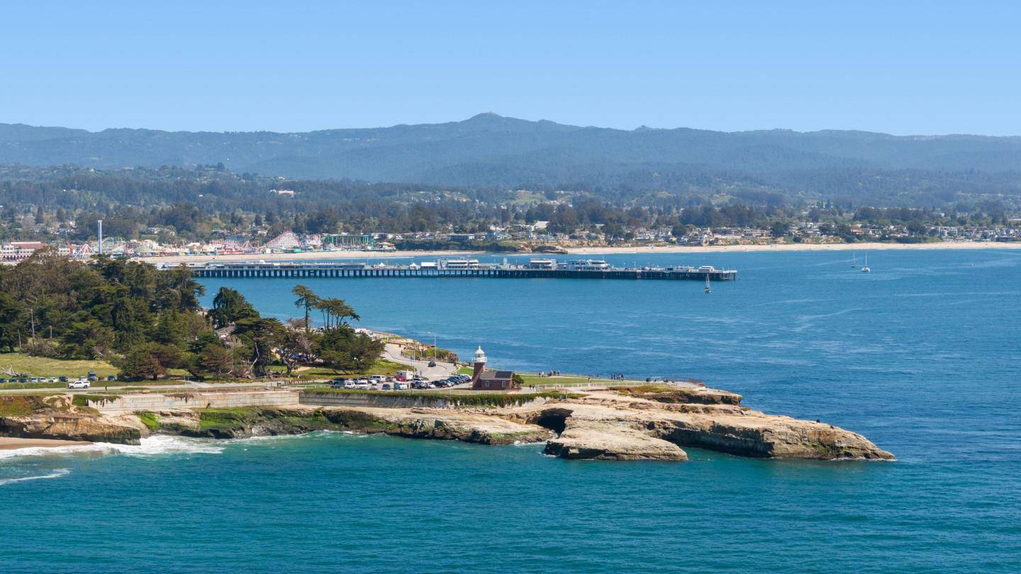 Santa Cruz, CA 95060,148 Mason ST