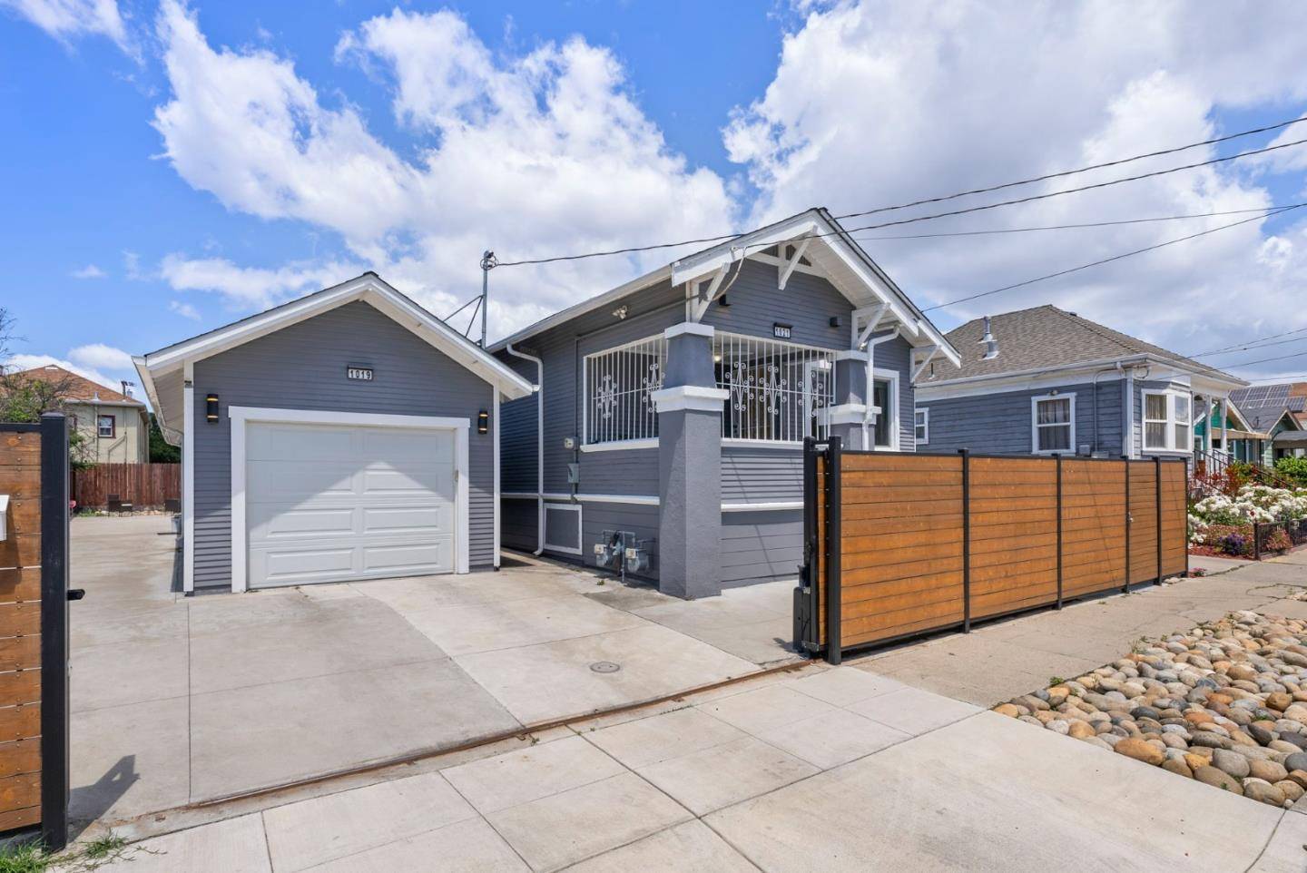 Oakland, CA 94621,1021 83rd AVE