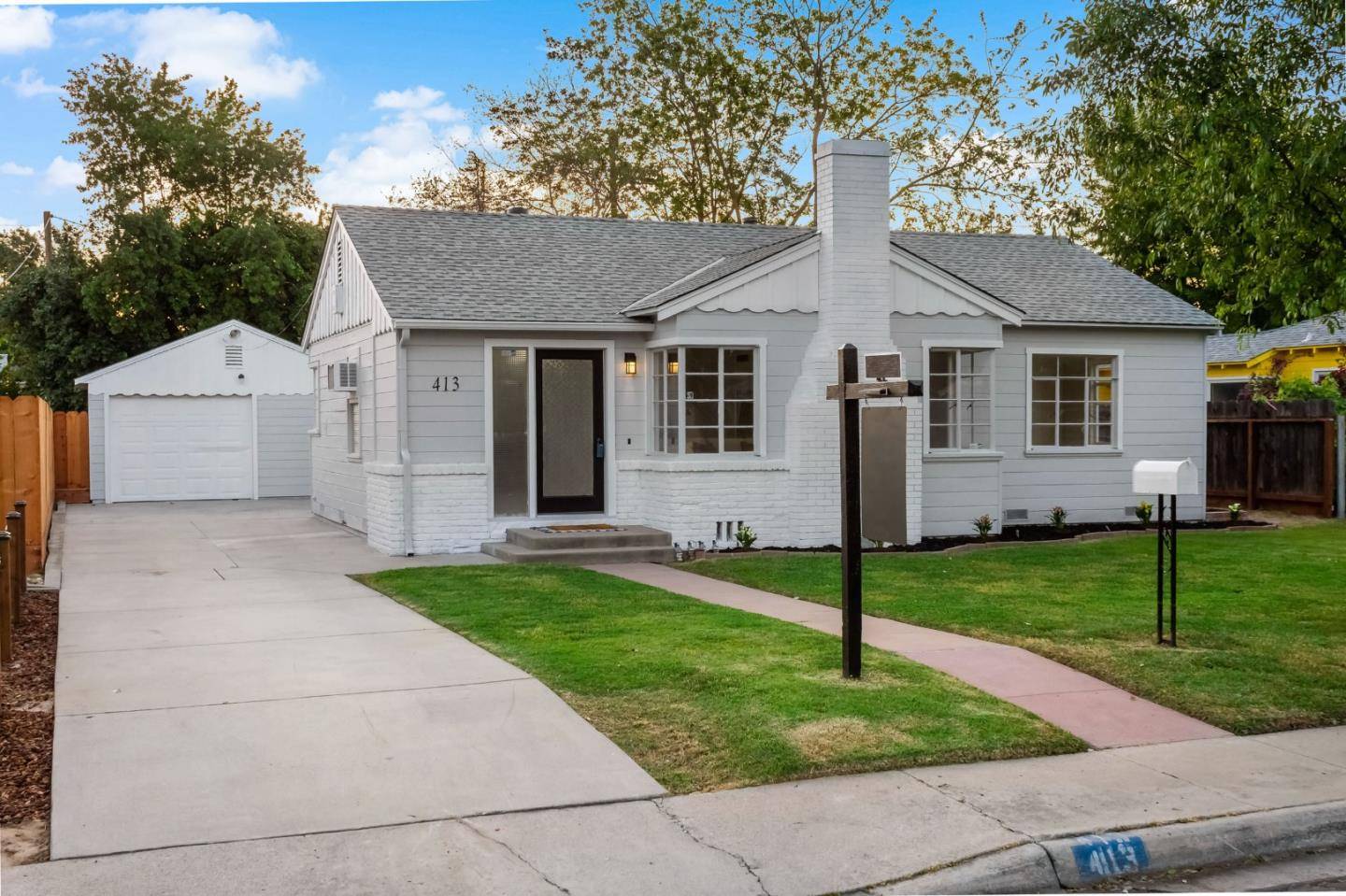 Modesto, CA 95354,413 Santa Barbara AVE