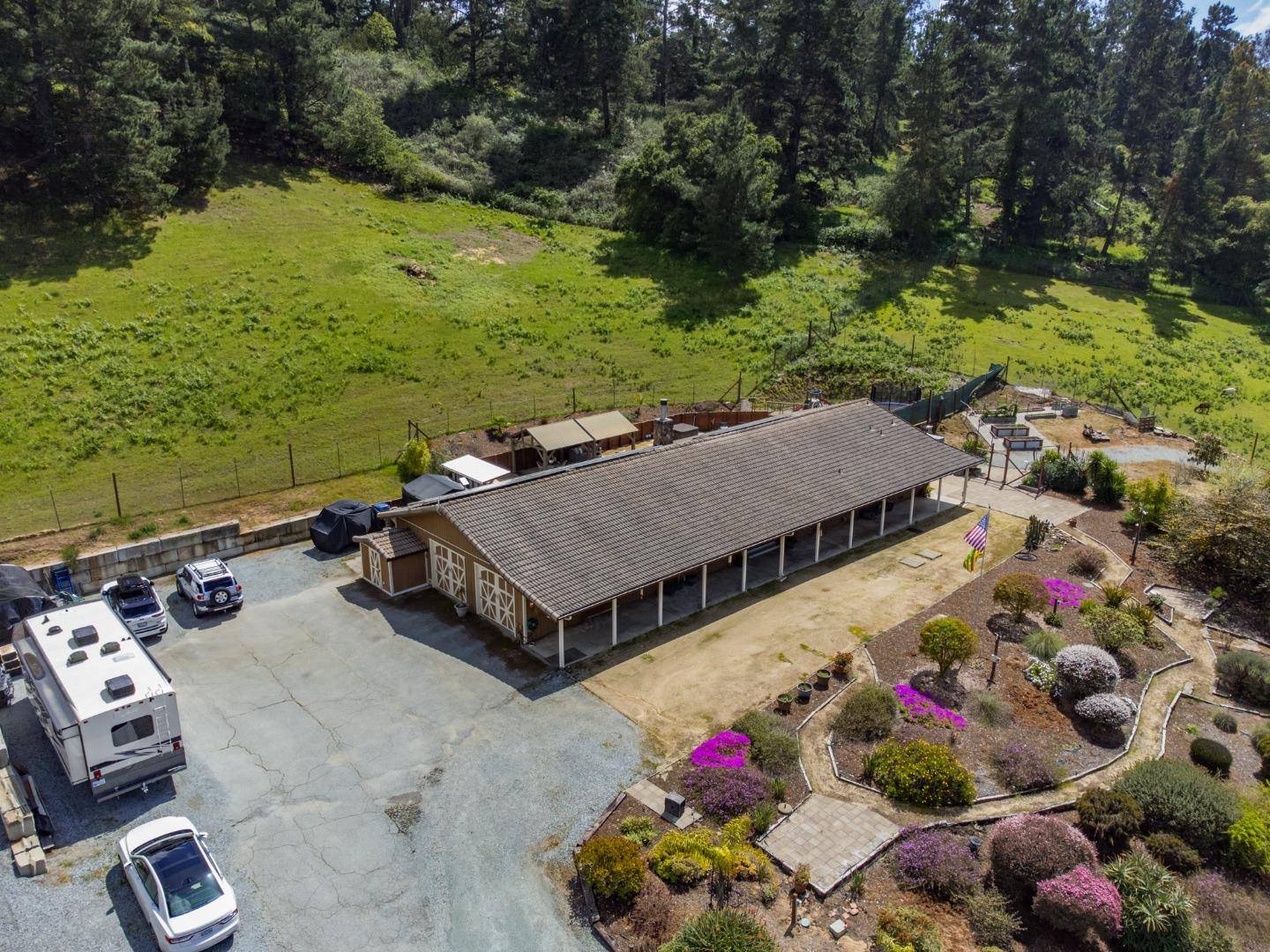 Prunedale, CA 93907,20150 Tarawild CT