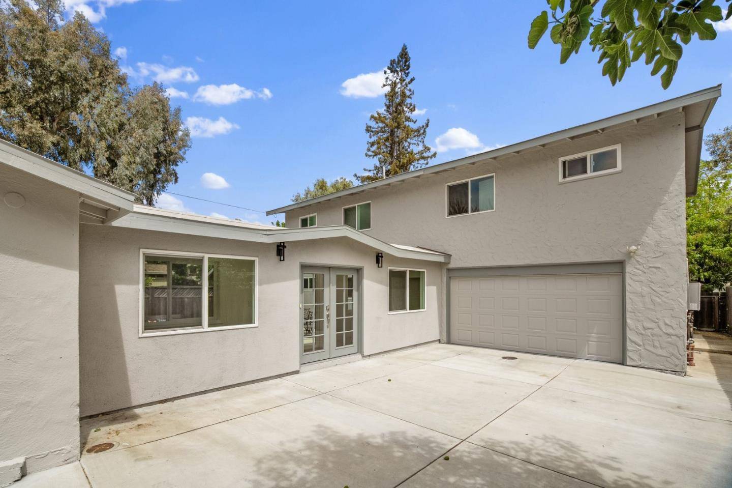Mountain View, CA 94040,2404 Gabriel AVE