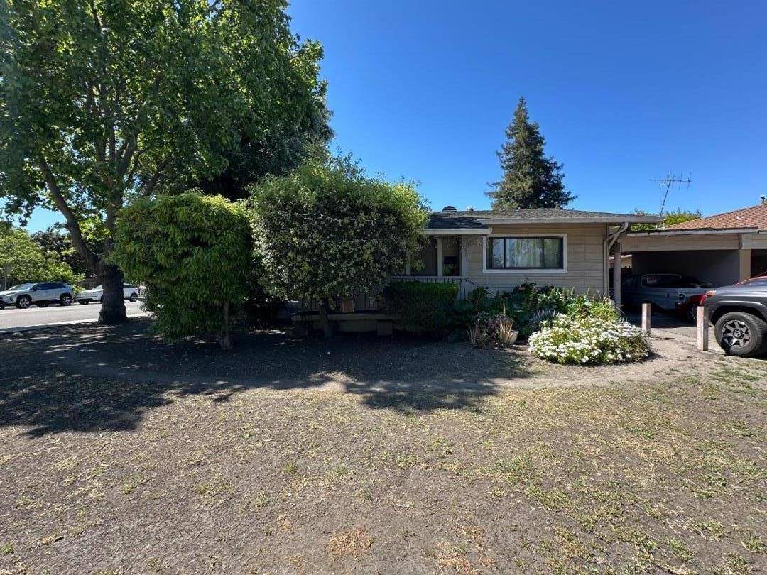Mountain View, CA 94043,1901 W Middlefield RD