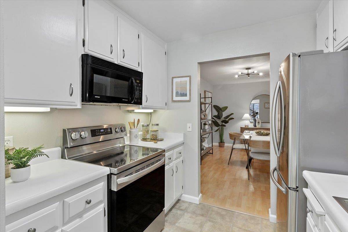 Mountain View, CA 94043,765 N Rengstorff AVE 7