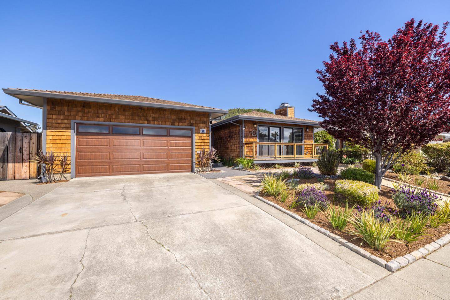 Redwood Shores, CA 94065,515 Lanyard DR