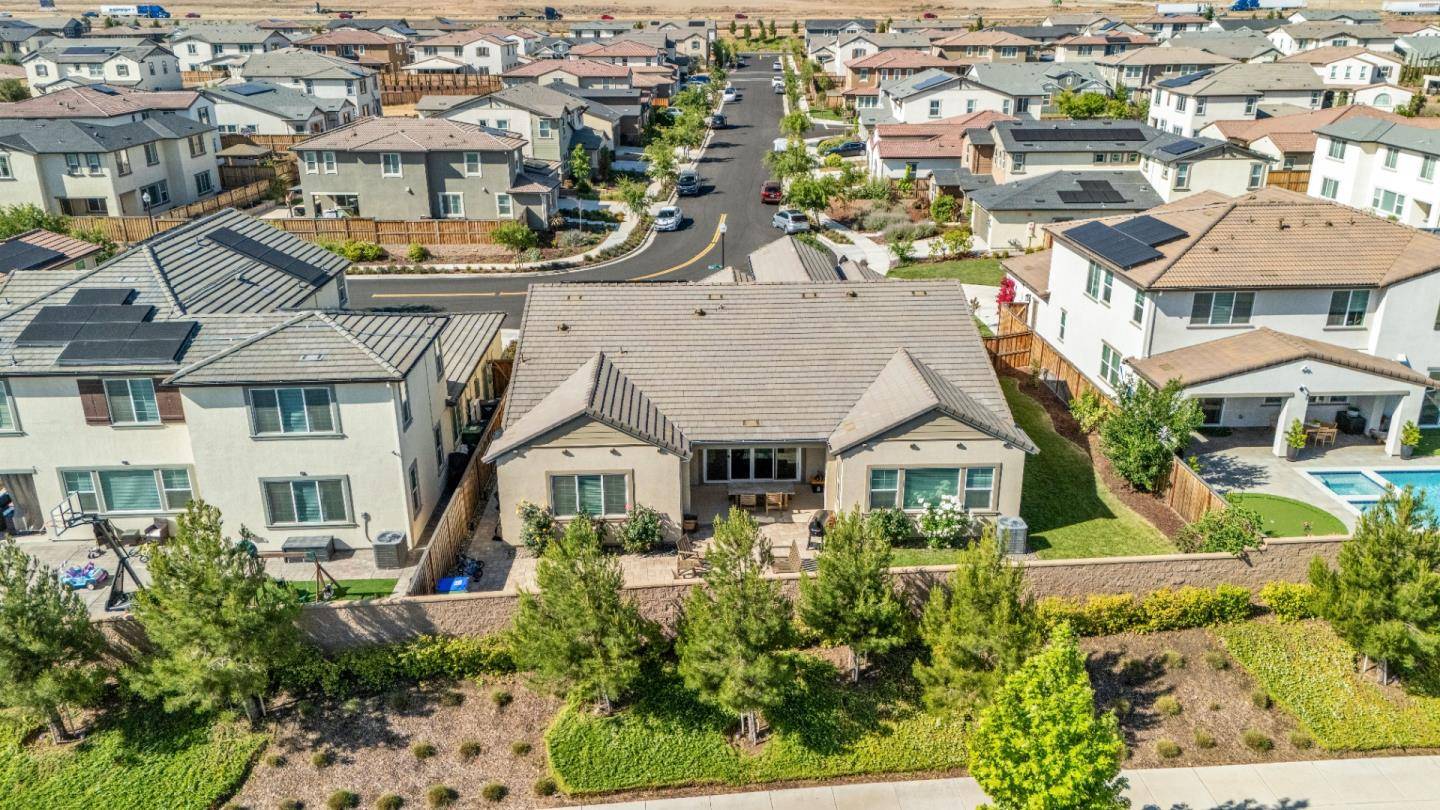 Tracy, CA 95377,6326 Moser WAY