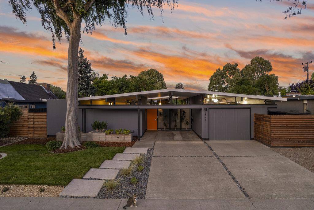 San Jose, CA 95125,2366 Fairglen DR