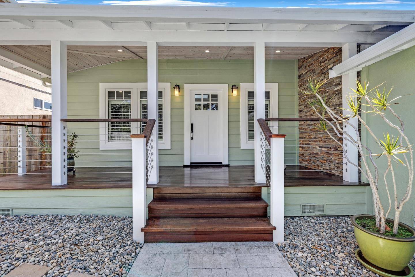 Pacifica, CA 94044,360 Fairway Drive