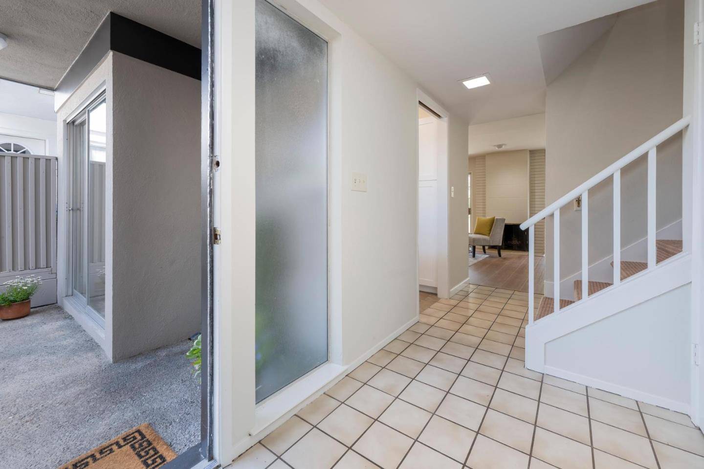 San Bruno, CA 94066,124 Oxford LN