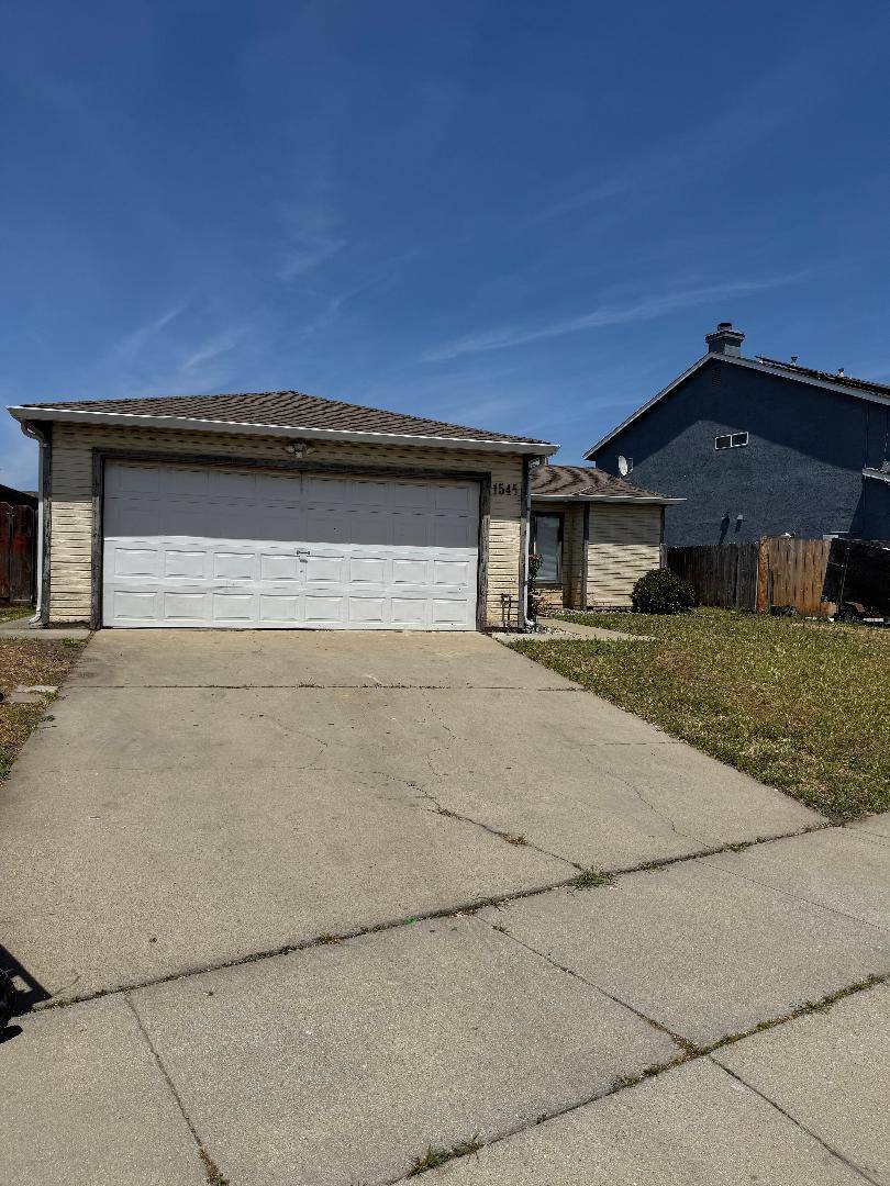 Salinas, CA 93906,1545 Boyle CT