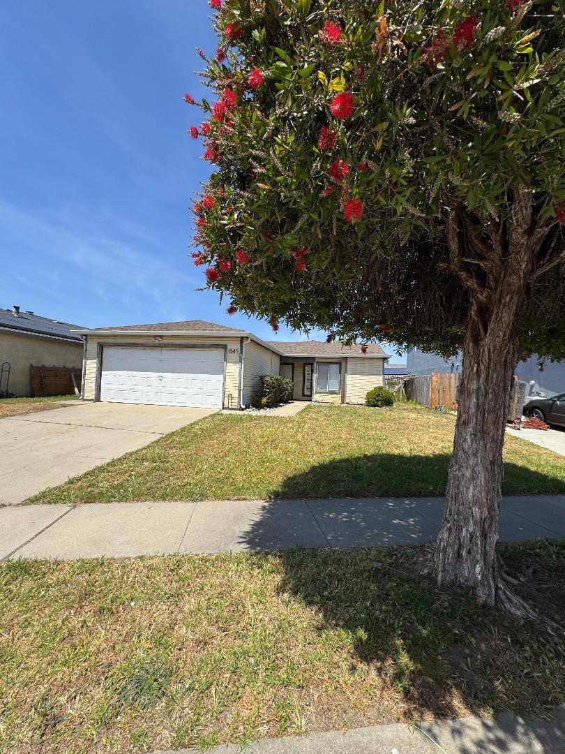 Salinas, CA 93906,1545 Boyle CT