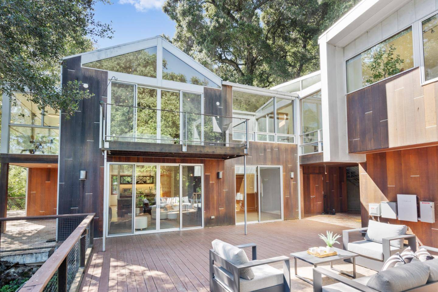 Portola Valley, CA 94028,1005 Portola RD