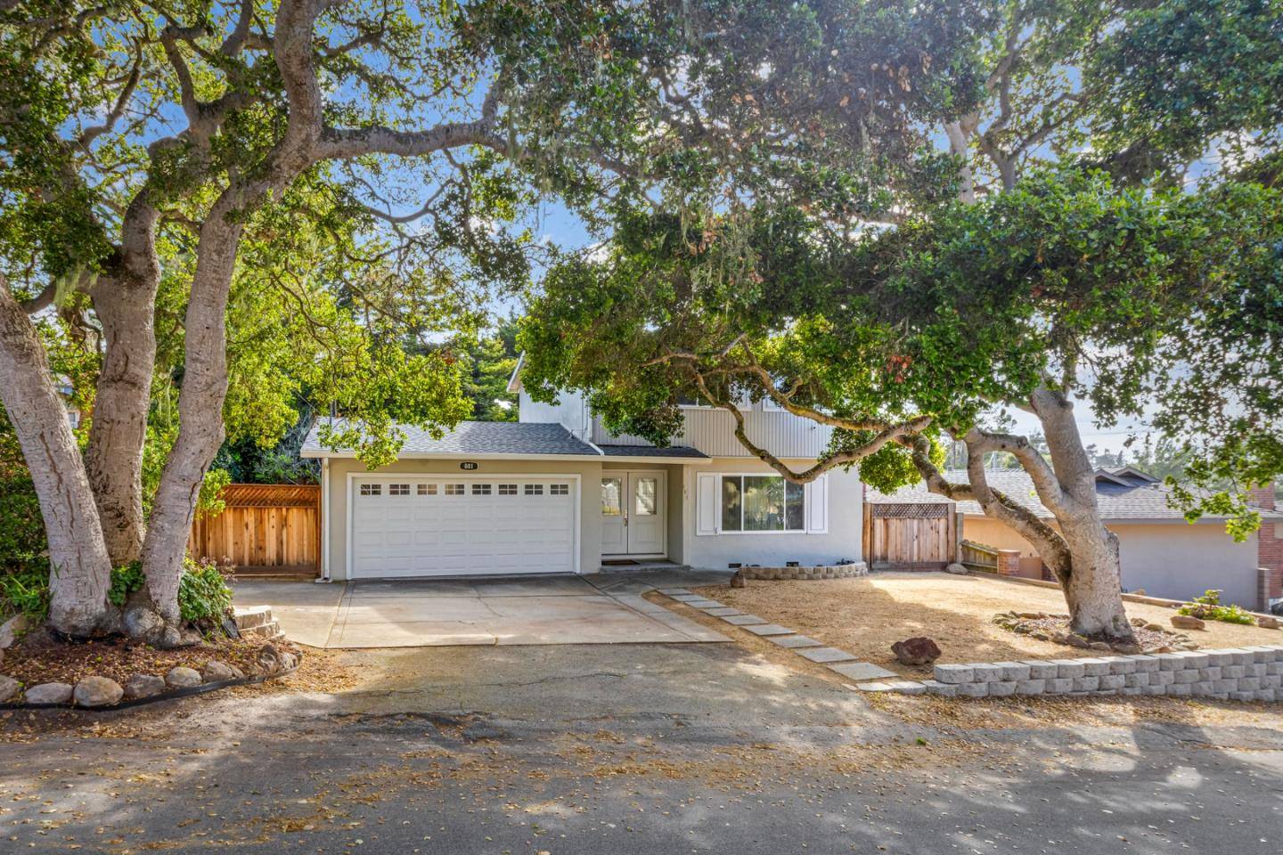 Monterey, CA 93940,881 Terry ST