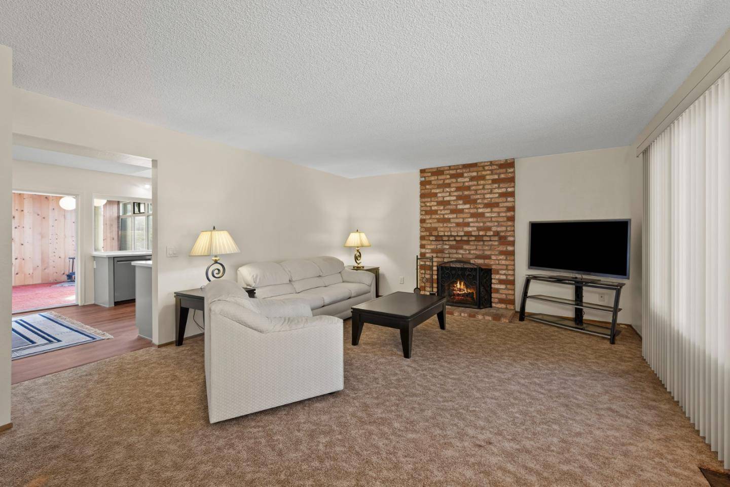 Monterey, CA 93940,881 Terry ST