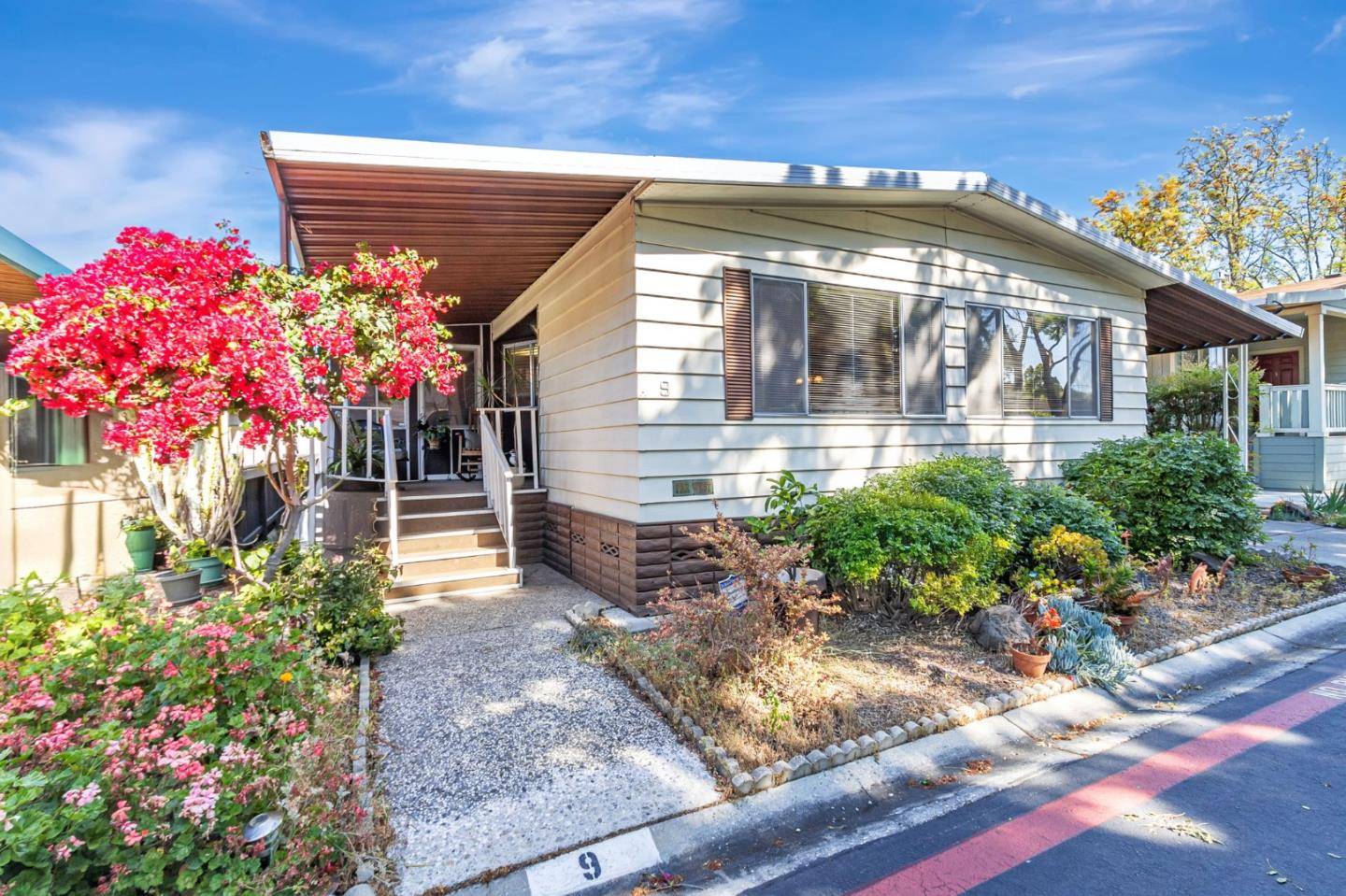 Sunnyvale, CA 94089,690 Persian DR 9