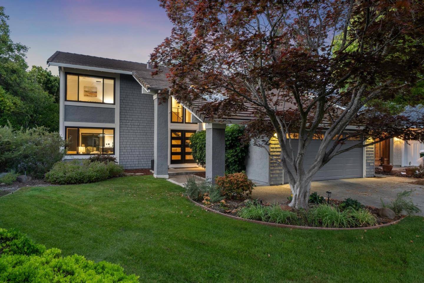 Los Gatos, CA 95032,116 Loma Vista CT