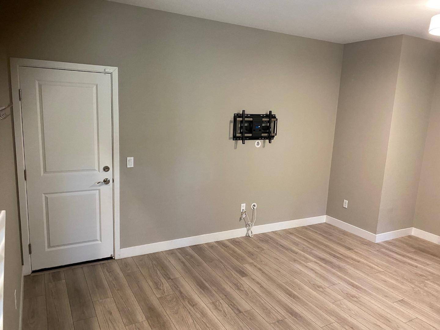 Scotts Valley, CA 95066,333 Skyforest WAY