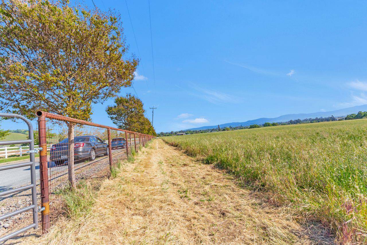 Hollister, CA 95023,0 Lot #3 Bluff DR