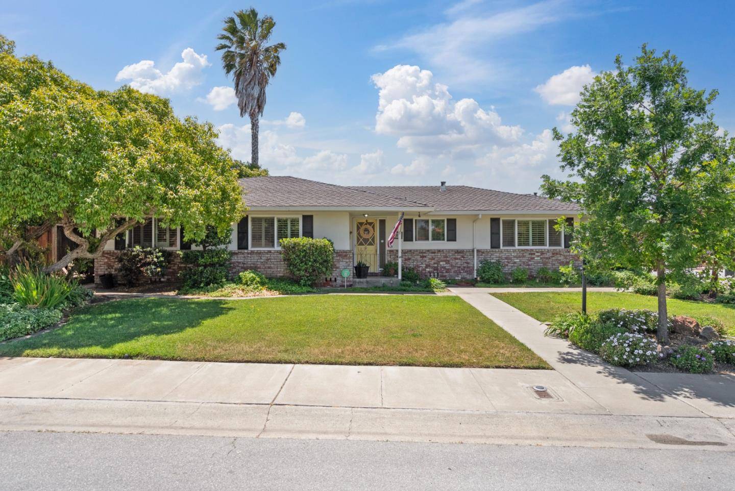 Hollister, CA 95023,1111 Westward DR