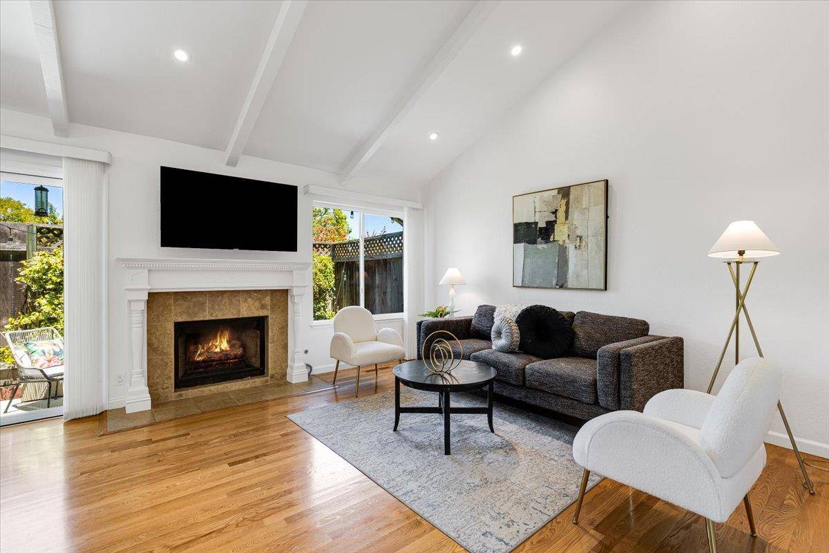 Sunnyvale, CA 94087,569 Manet TER