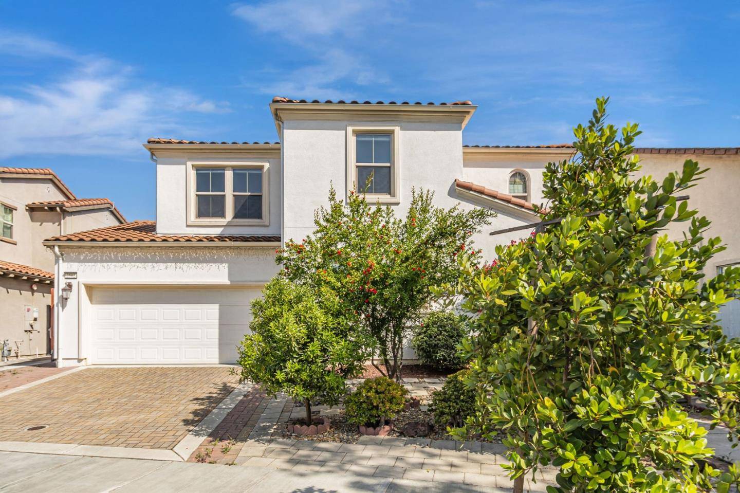 San Jose, CA 95131,2582 Minuet DR
