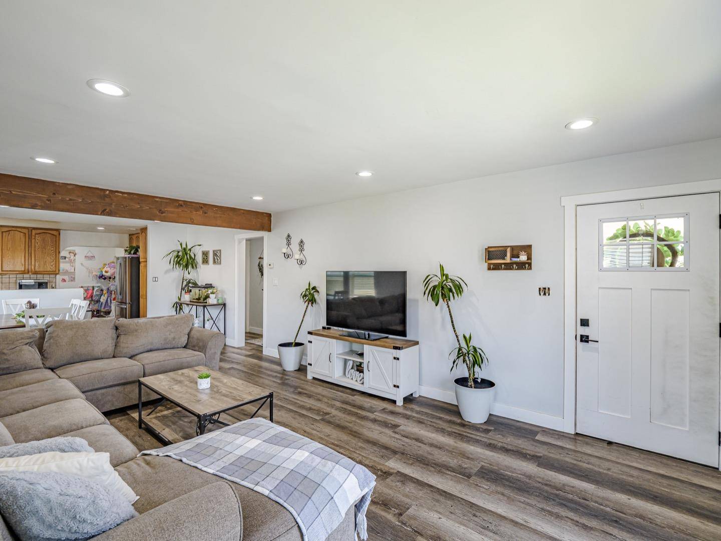 Freedom, CA 95019,27 Burchell AVE